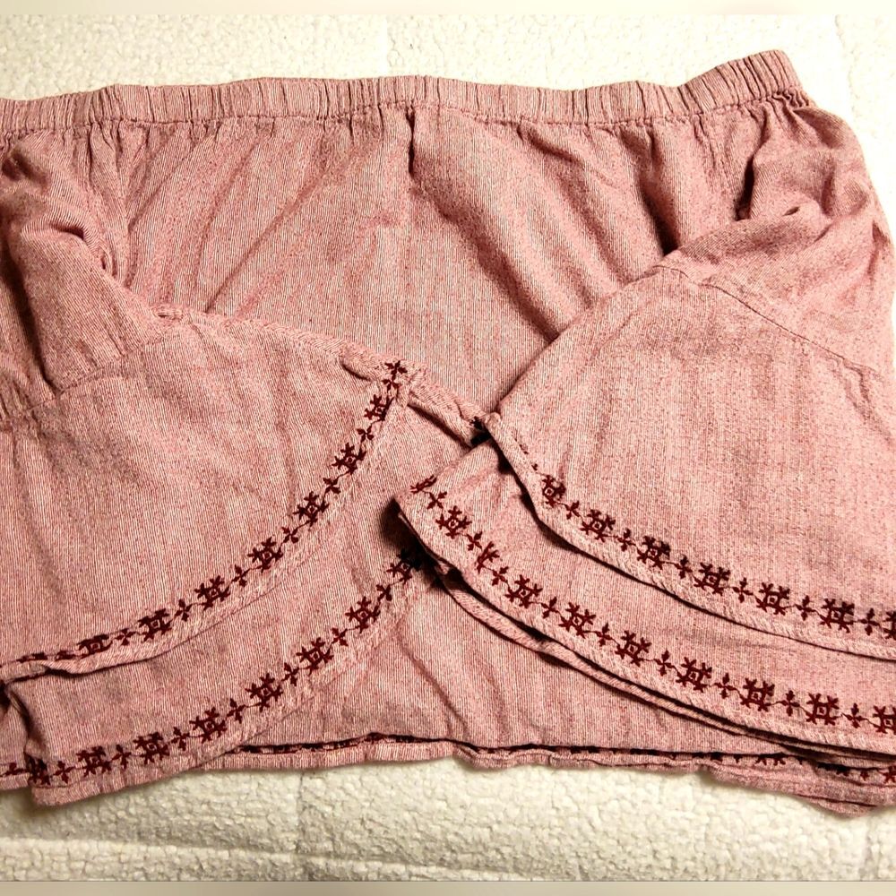 Lucky Brand Pink Embroidered Cotton off the shoulder  Top